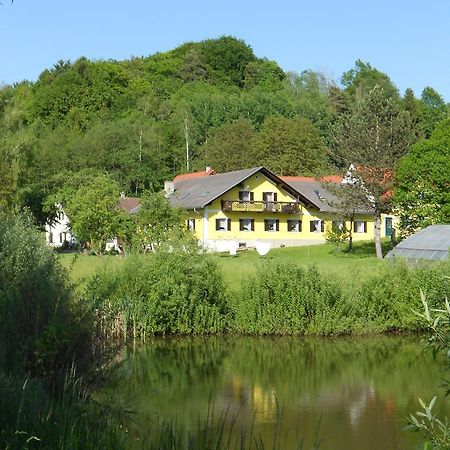 Fruehstueckspension Krump Bad Waltersdorf Εξωτερικό φωτογραφία